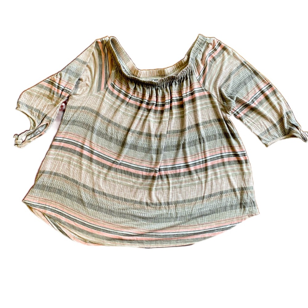 EUC Maurices Top